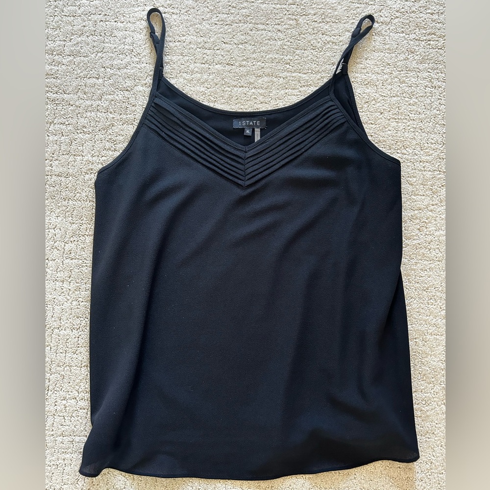 1.State pintuck cami